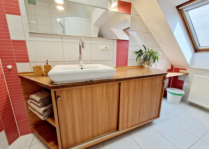 Anabel Old Town With 1 Free Parking Offsite קושיצה